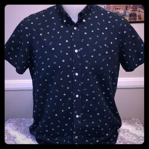 Men’s Gap Button up Short Sleeve Shirt